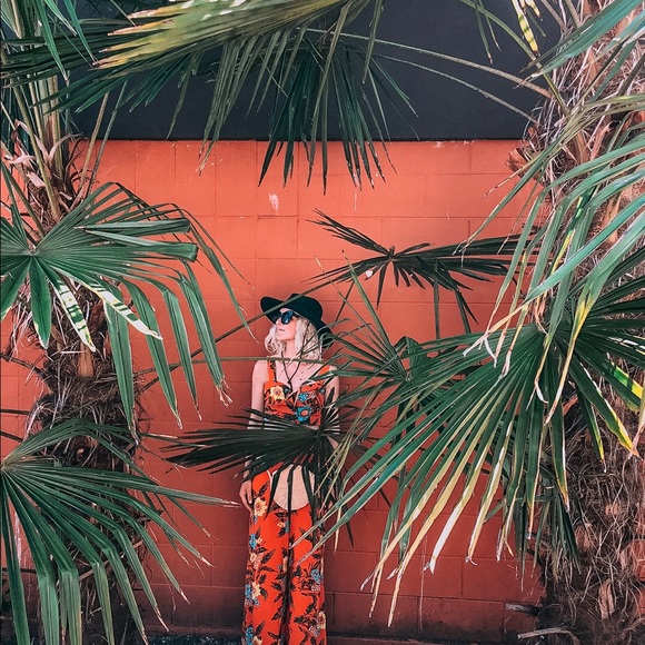 Meet your Posher, Erica - Picture 1 of 1